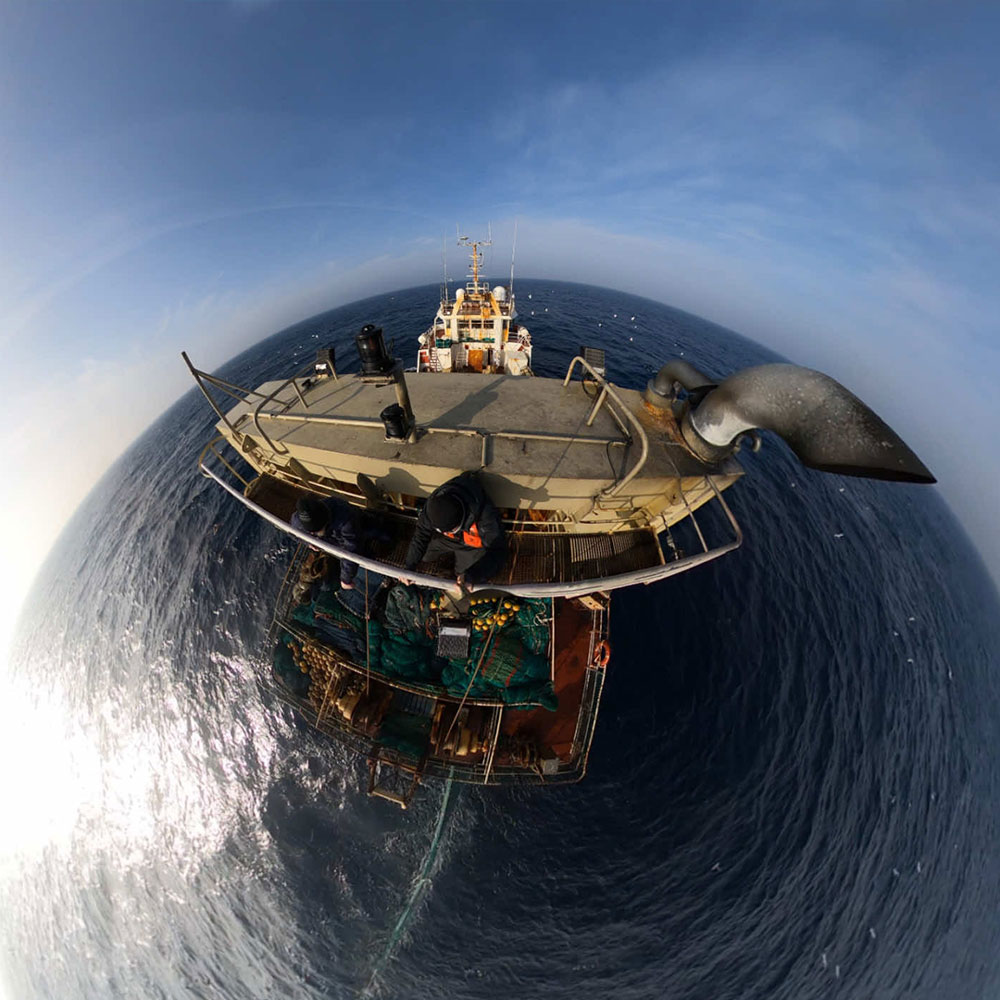 Reportage-photos-et-videos-en-360-a-bord-d-un-navire-de-peche Reportage photos et vidéos en 360° à bord d’un navire de pêche