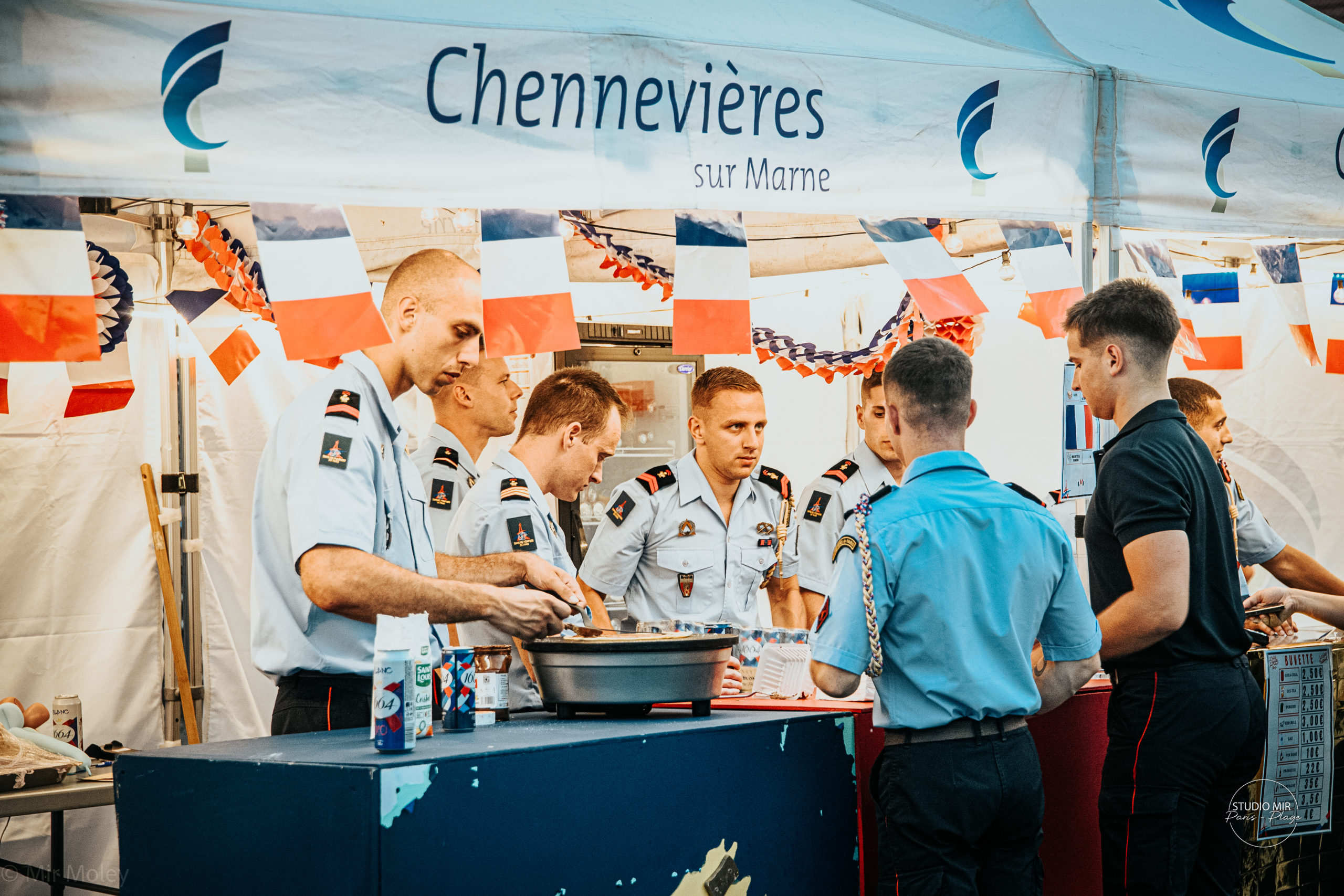 STUDIO-MIR.FR/CCAS Reportage photo bal du 14 juillet à Chennevières sur Marne
